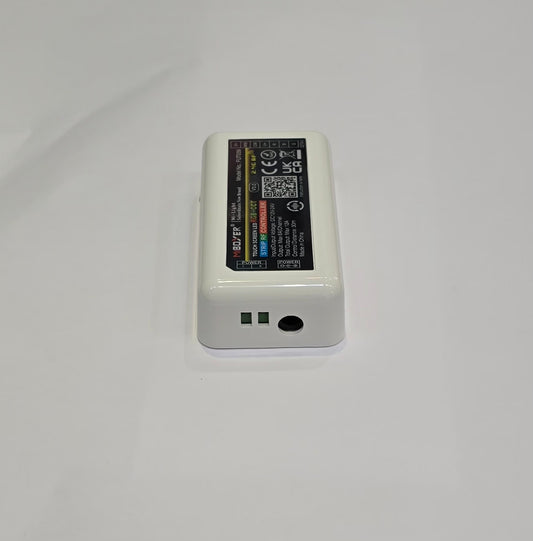 Récepteur Télécommande 2,4G RF FUT039 RGB+CCT MI LIGHT