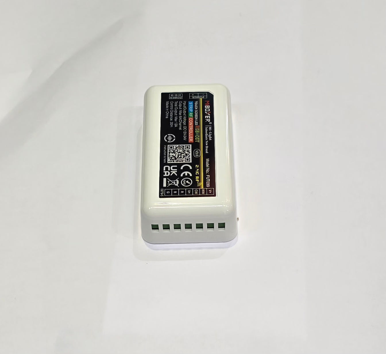 Récepteur Télécommande 2,4G RF FUT039 RGB+CCT MI LIGHT