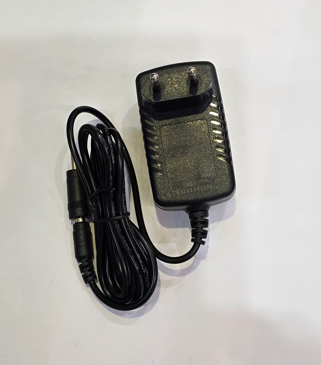 Adaptateur AC/DC 12V 2A GM26-120200-2A
