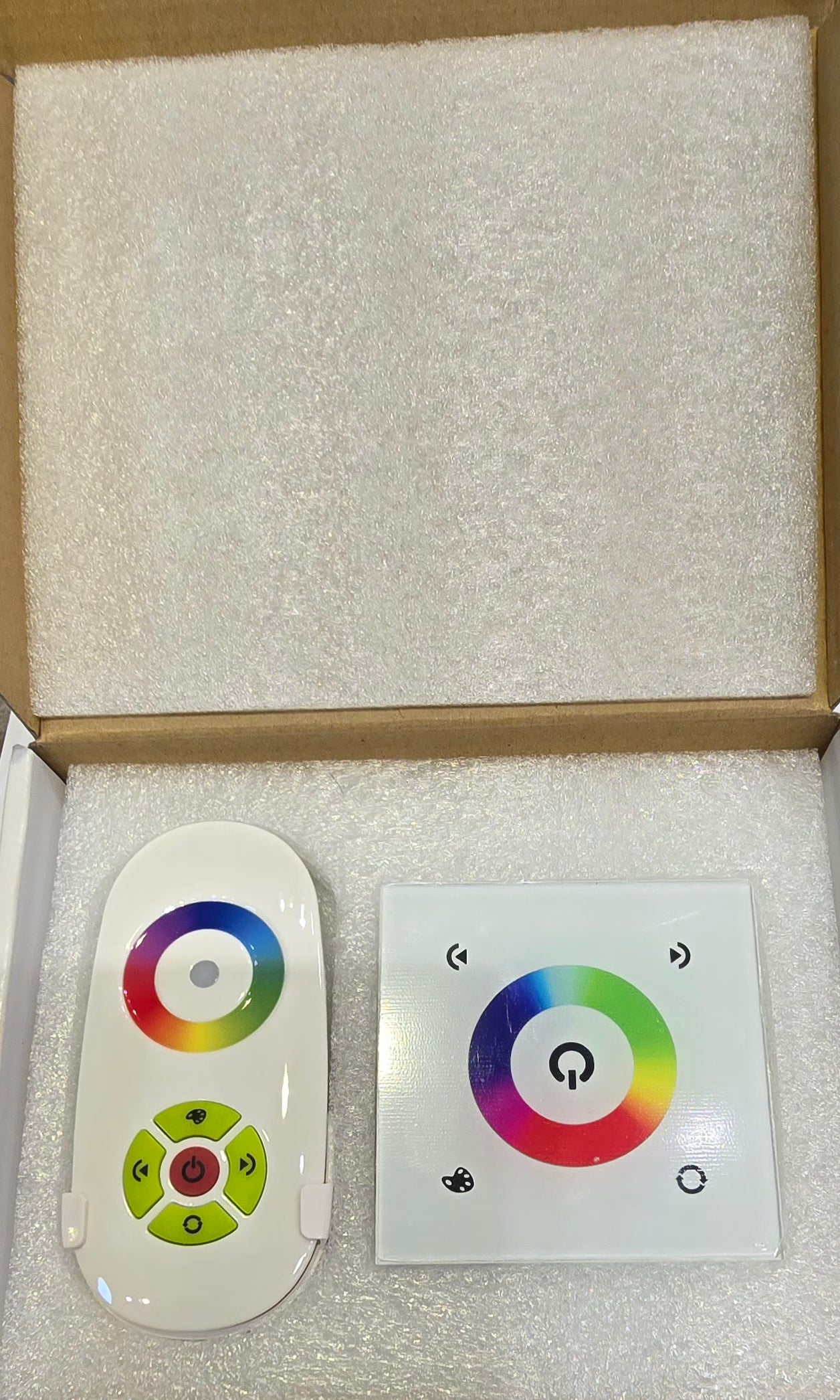 Kit Contrôleur Radio + Variateur Mural LED RGB