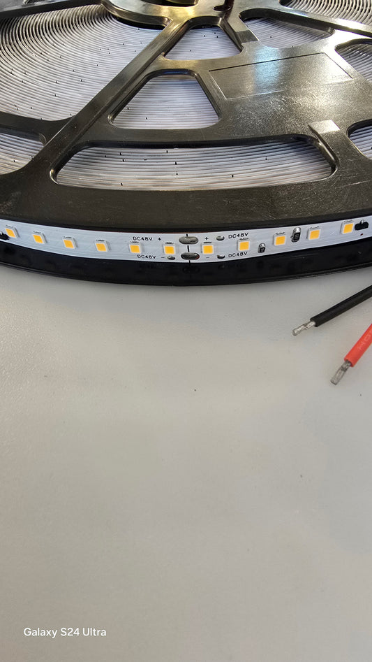 LED SMD 2835 – 48V – 120 LED/m – 3000K Blanc Chaud – IP20